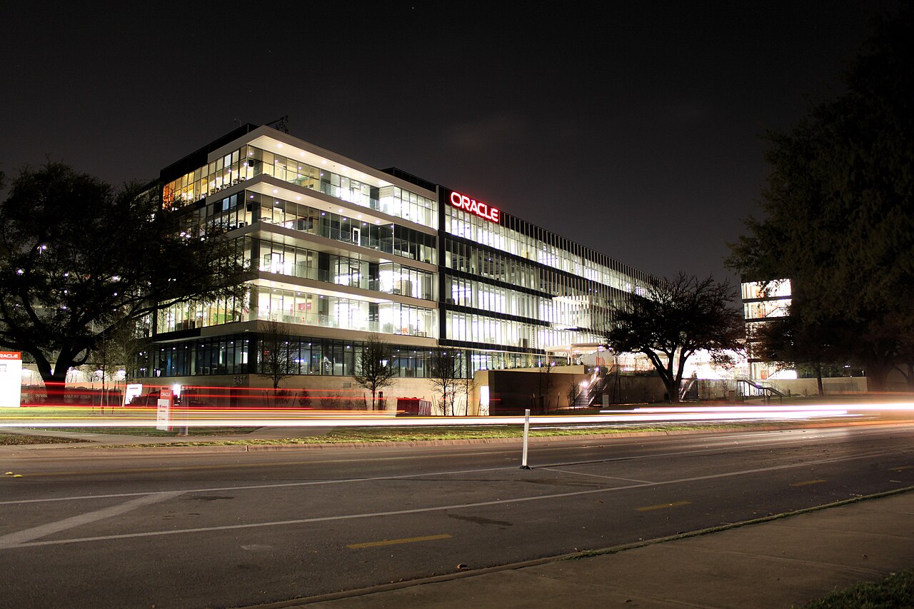 Aerial view of Oracle's riverside campus in Austin, Texas